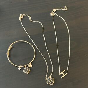 Gold and Black Pendant Necklace and Bracelet Set